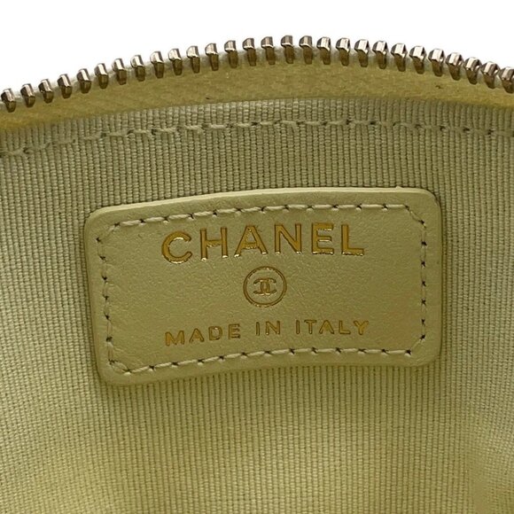 CHANEL Matelasse CC Logo Classic Zip Coin Purse Calfskin Baby Yellow AP2061 - Picture 10 of 11